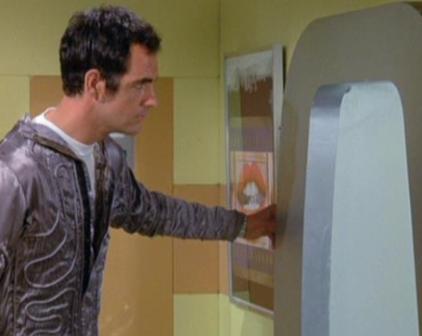 Grey's Moonbase quarters